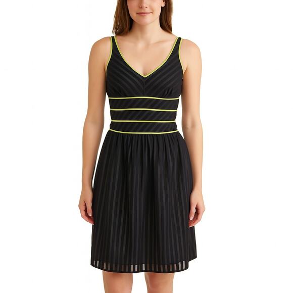 Signature by Robbie Bee Women’s Black & Gray Striped Sleeveless Dress - Size 10 - Picture 1 of 8